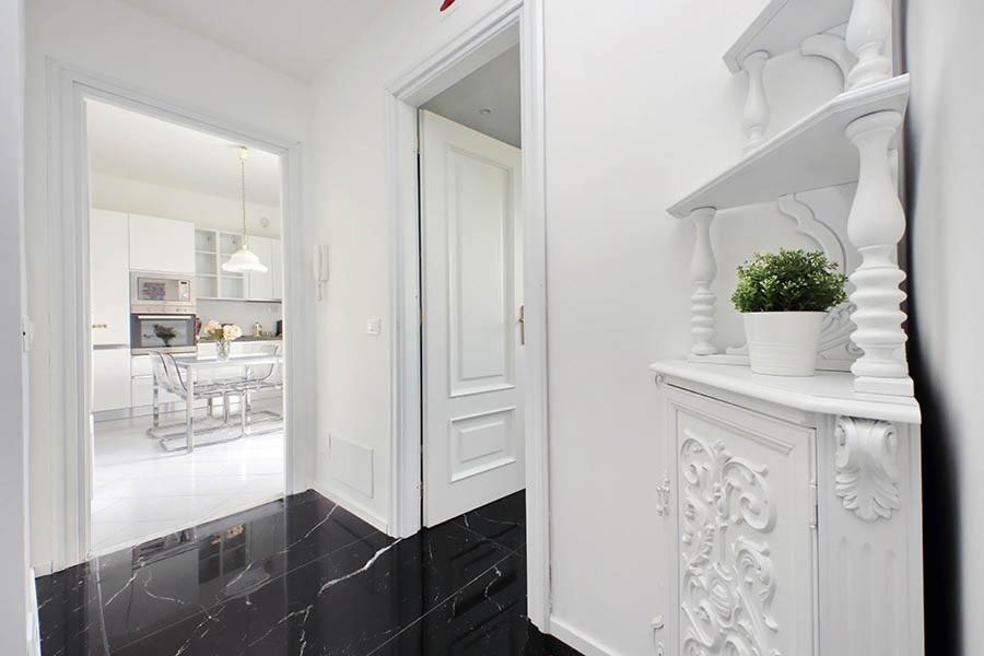 Отель La Casa Di Flavia Рим Экстерьер фото
